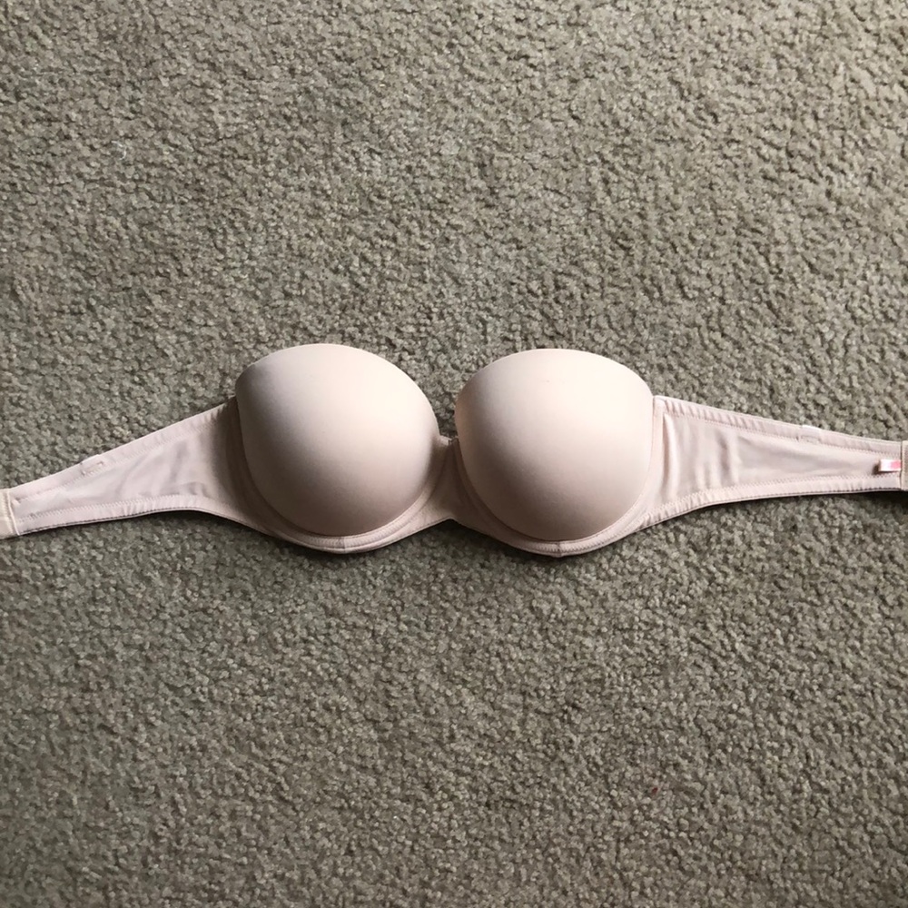 VS PINK Nude Strapless Bra